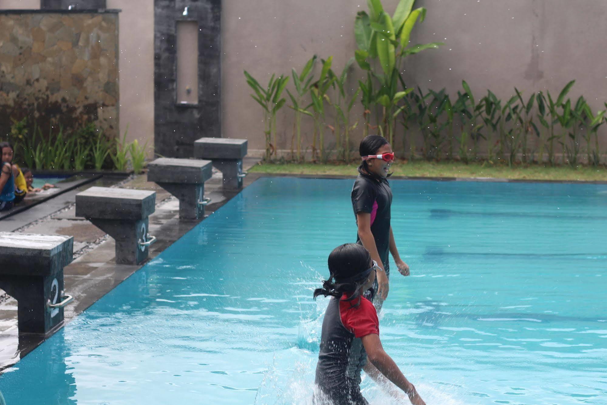 Umah Bali Suites And Residence Denpasar Kültér fotó